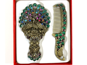 Antique mirror with comb in green color
